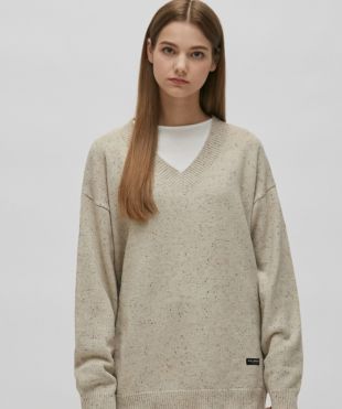 F Illuminae Beige Unisex Nep Wool V Neck Knit