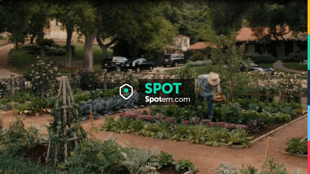 Elevated Garden Bed Used By Jane Adler Meryl Streep In It S