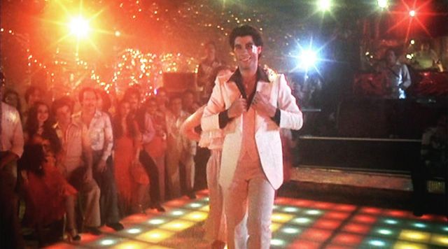 El Traje Blanco De Tony Manero John Travolta En Saturday Night Fever