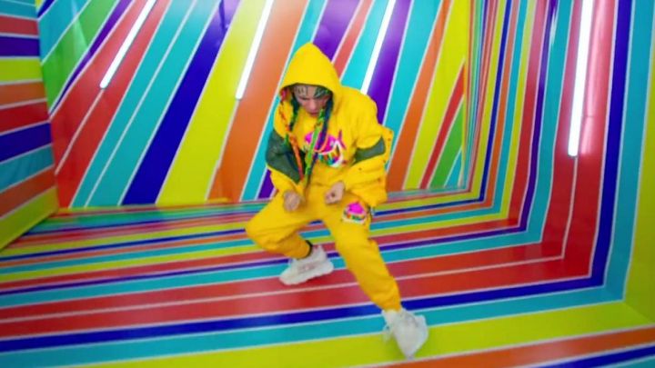 6IX9INE GOOBA Official Music Video Clothes Outfits Brands Style