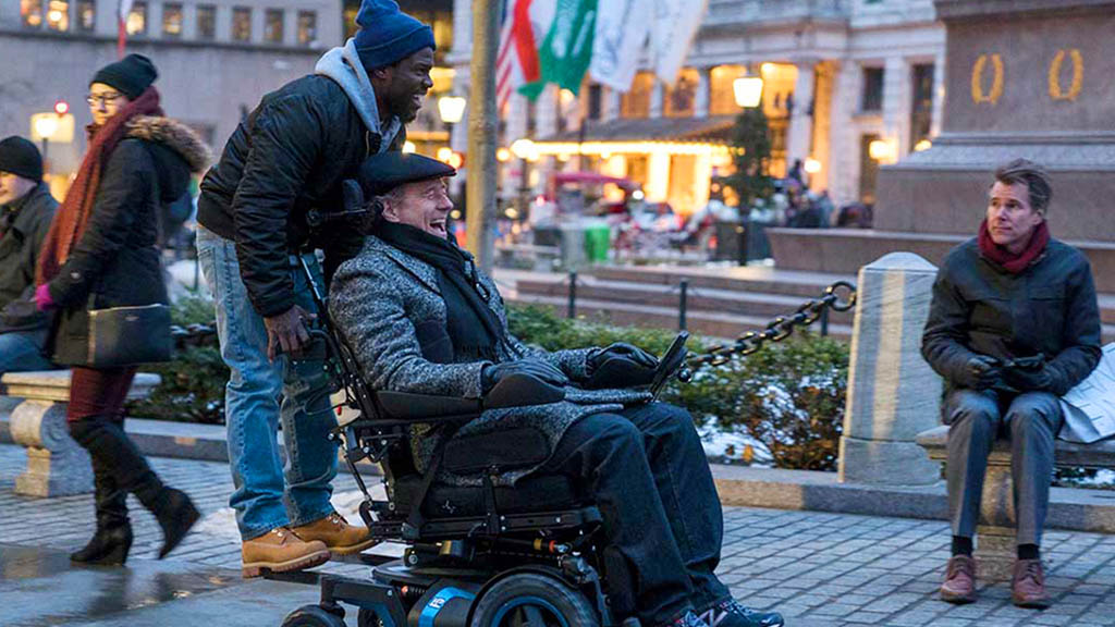 The Upside Premier Trailer Du Remake Dintouchables Avec Bryan Cranston Et Kevin Hart Spotern 0577