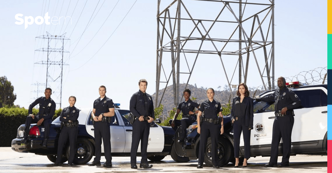 Rosalind Dyer (played by Annie Wersching) outfits on The Rookie