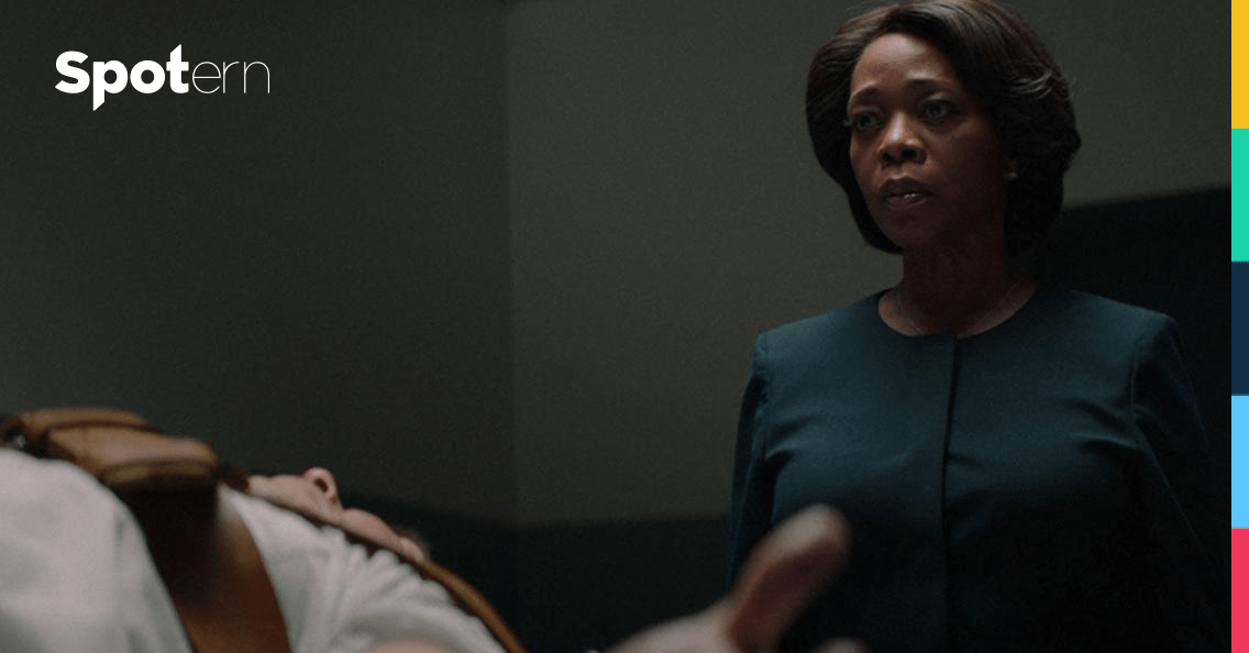 Bernadine Williams (played by Alfre Woodard) outfits on Clemency