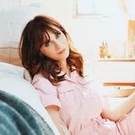 zooeydeschanel