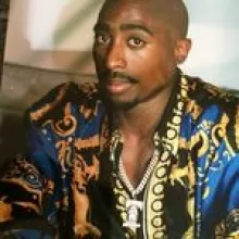 2pac_outfits