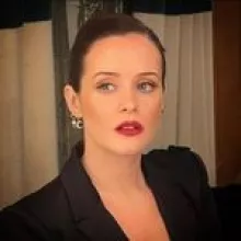 _claire_foy_1984_