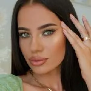 laurabadura