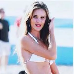 rosie.huntington