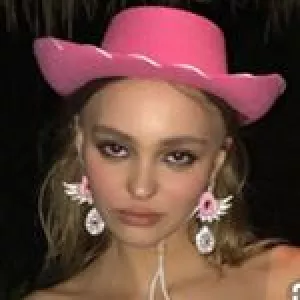 lilyrosede.pp