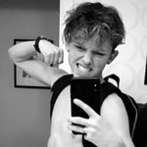 jacob.sartorius_fanboy