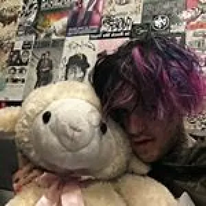 hugmepeep