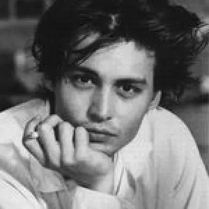 johnnydeppyoung