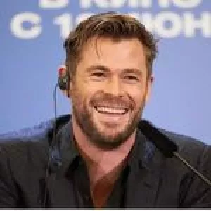 chris_hemsworth_fan819