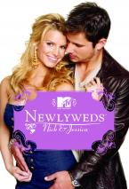 Newlyweds: Nick and Jessica: Clothes, Outfits, Brands, Style and Looks