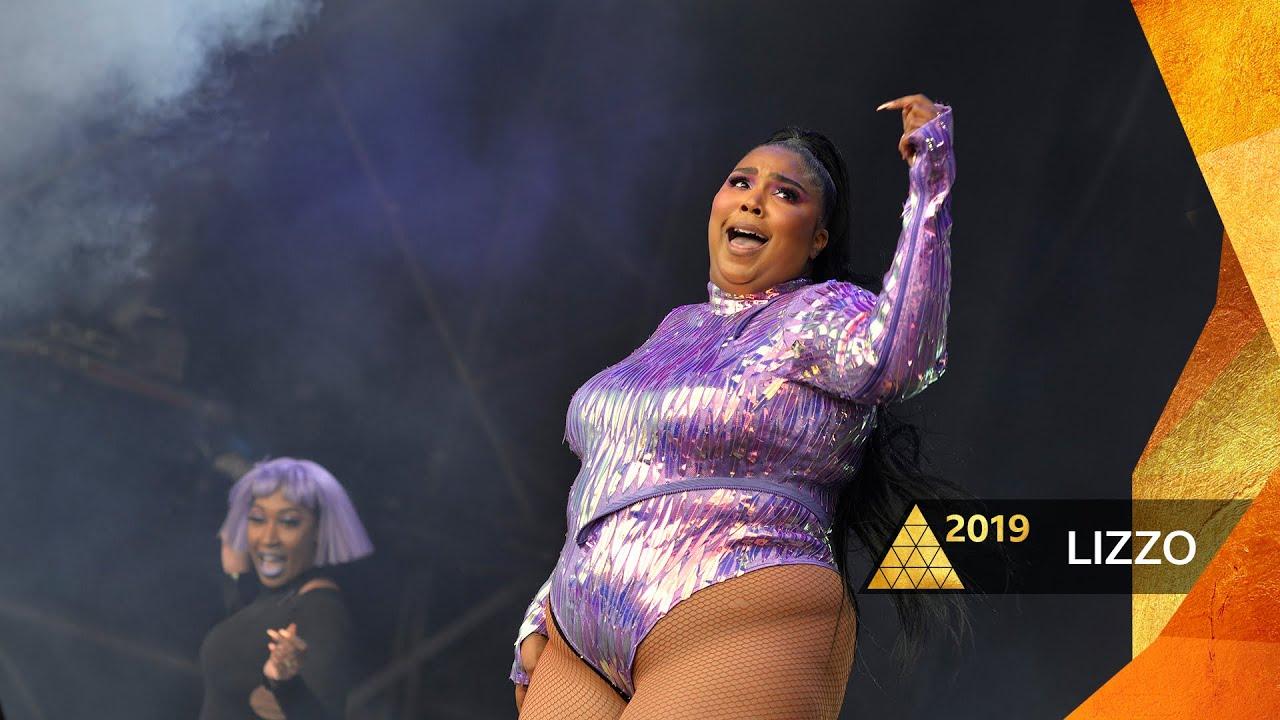 Lilac Shiny Bodysuit Worn By Lizzo In Juice For Her Live Performance At Glastonbury 2019 Spotern