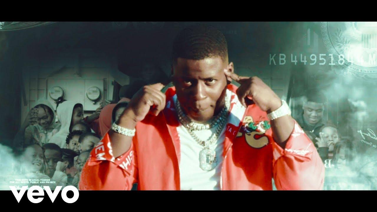 Gucci Multicolor Allover Logo Print Hooded Jacket of Blac Youngsta in the   video Moneybagg Yo – Blac Money feat. Blac Youngsta (Official Music  Video)