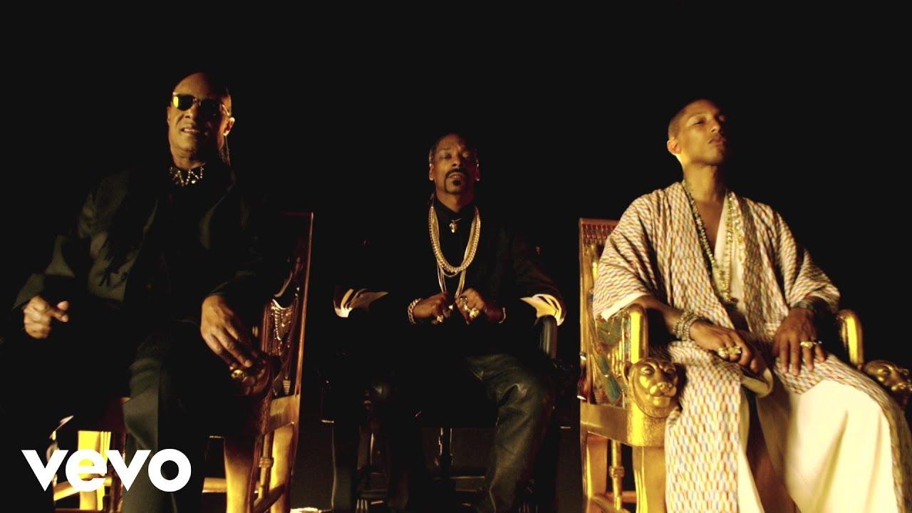 Snoop Dogg - California Roll ft. Stevie Wonder, Pharrell Williams