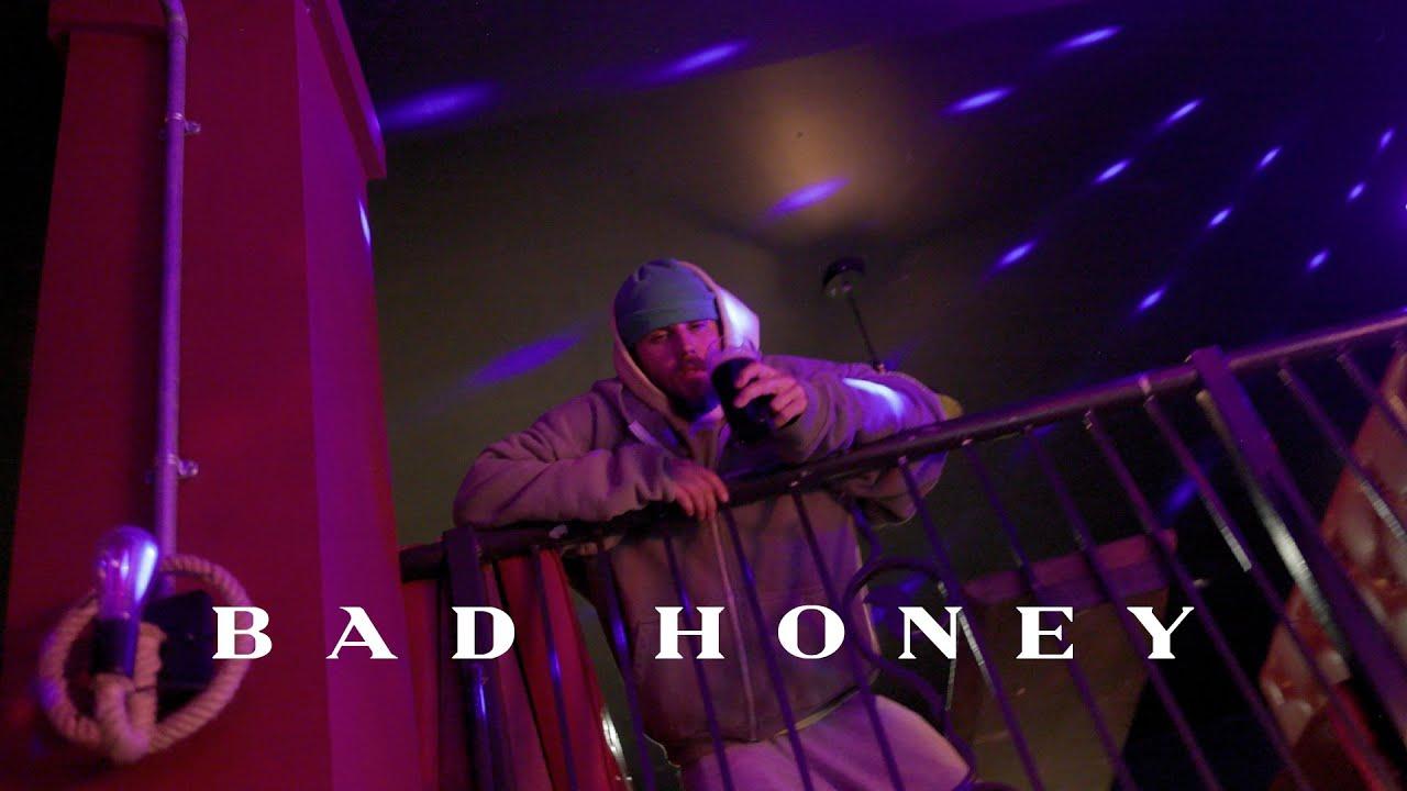 Justin Bieber - BAD HONEY