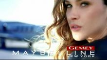 ERIN WASSON - LIFT UP GEMEY MAYBELLINE - HQ