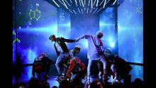 BTS on AMA's Performing DNA