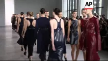 Sarah Jessica Parker, Rooney Mara take in Calvin Klein fashion show