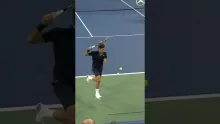 Federer’s GIFT to Jordan 🎁