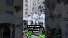 Busta Rhymes Sings and Dances to “Gimme Some More” at the Macy’s Thanksgiving Day Parade! #shorts