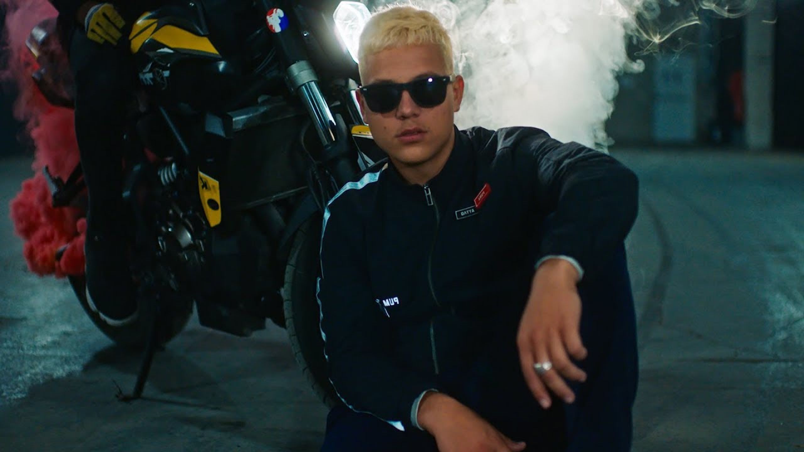 PLK - 250 (Clip Officiel)