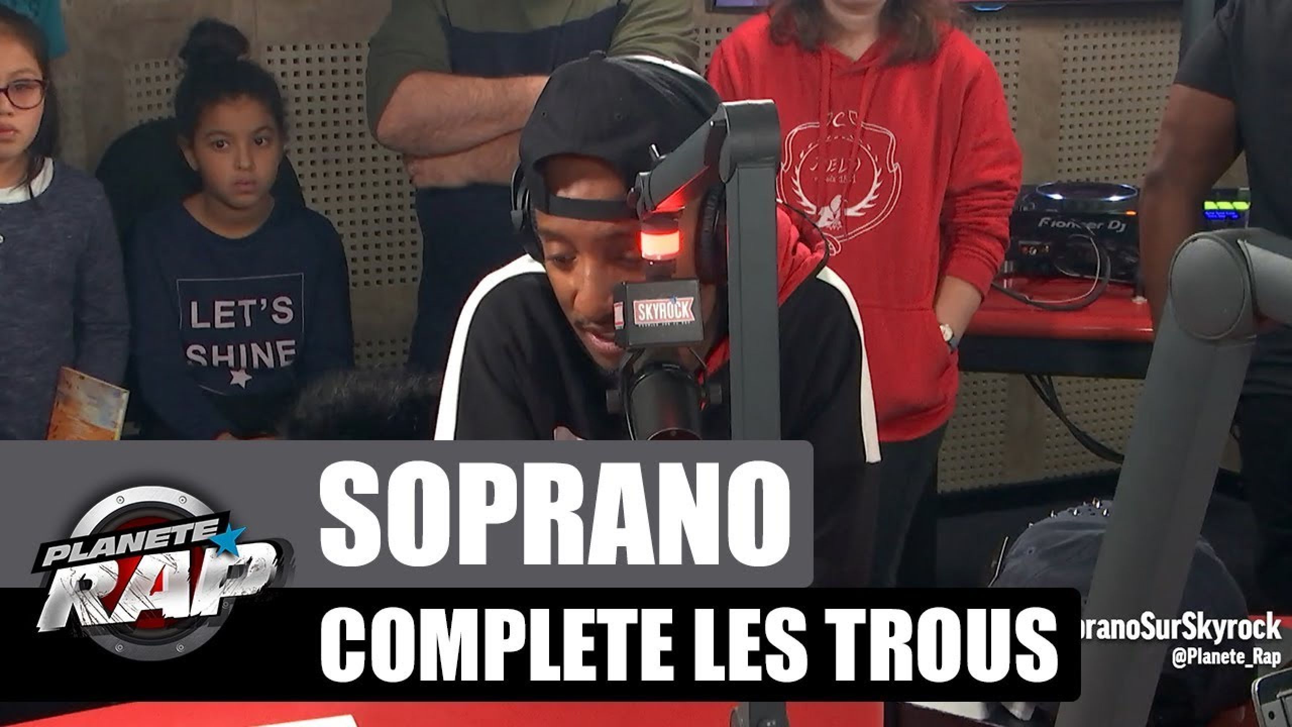 Soprano complète les trous #PlanèteRap