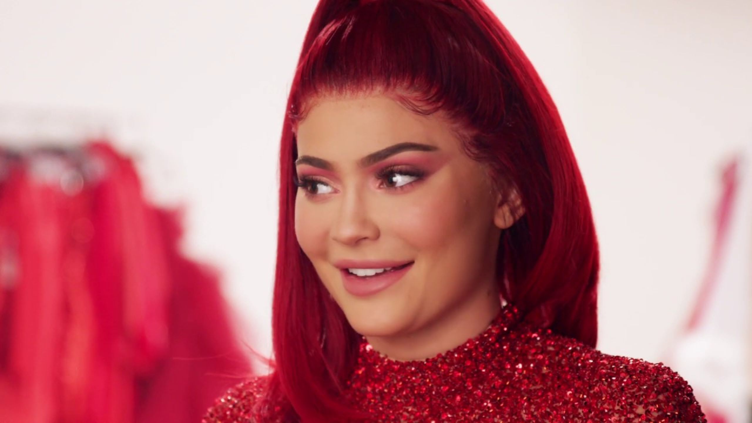 Kylie Q&A - Valentine's Rapid Fire Questions: Clothes, Outfits, Brands ...