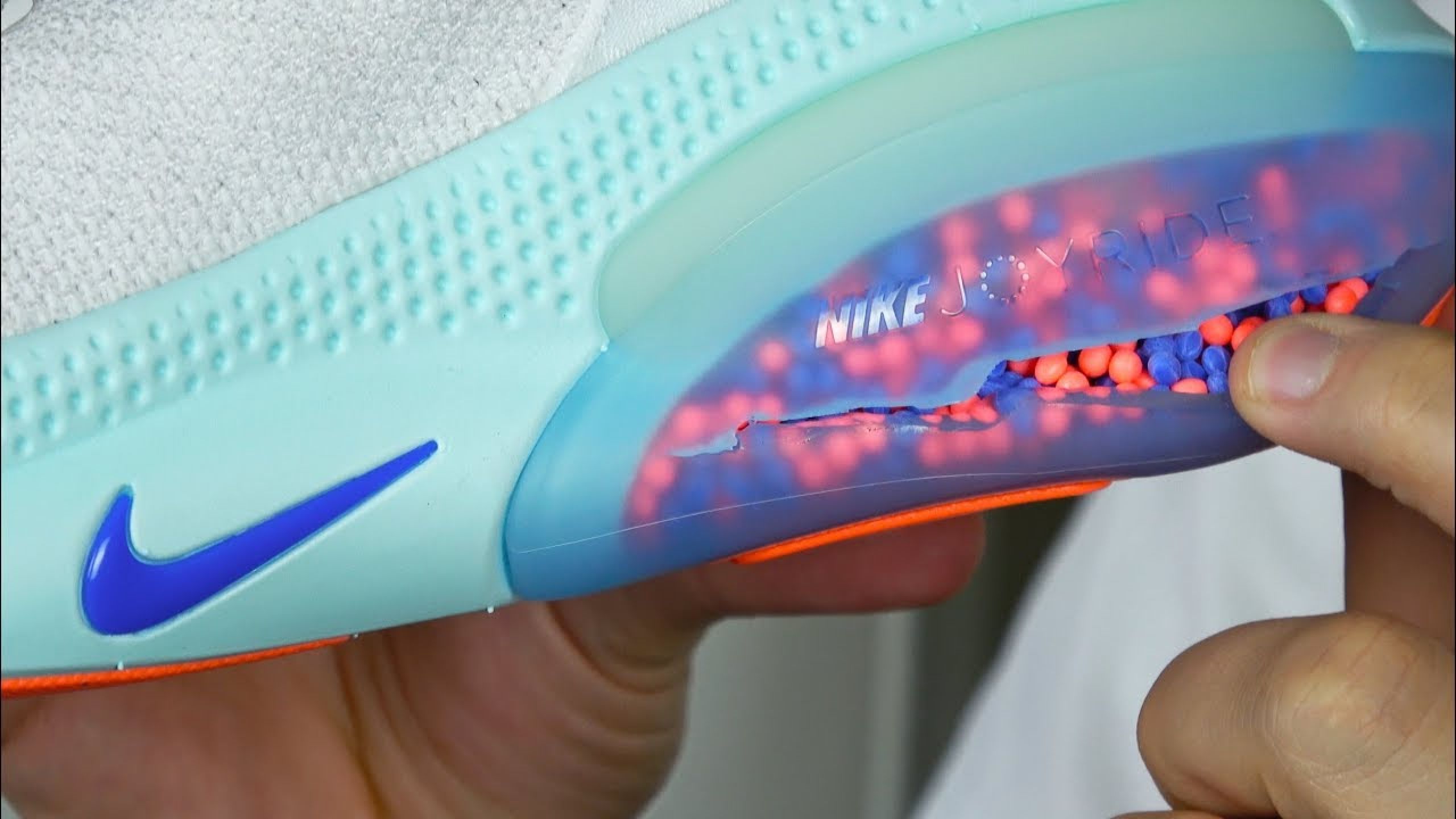 What's inside Nike Joyride Shoes?