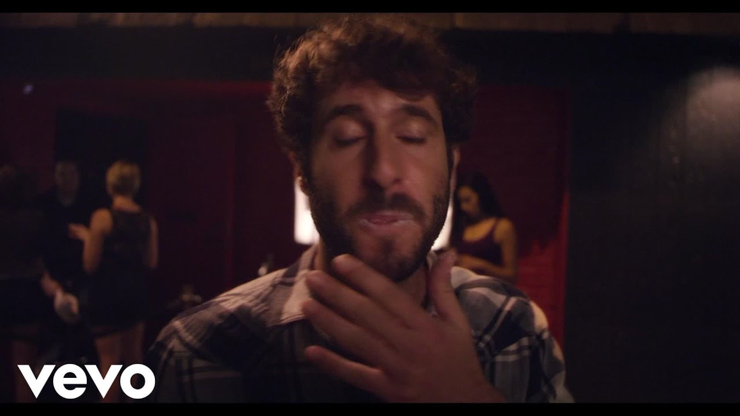 Lil Dicky Lemme Freak (Official Video) Clothes, Outfits, Brands