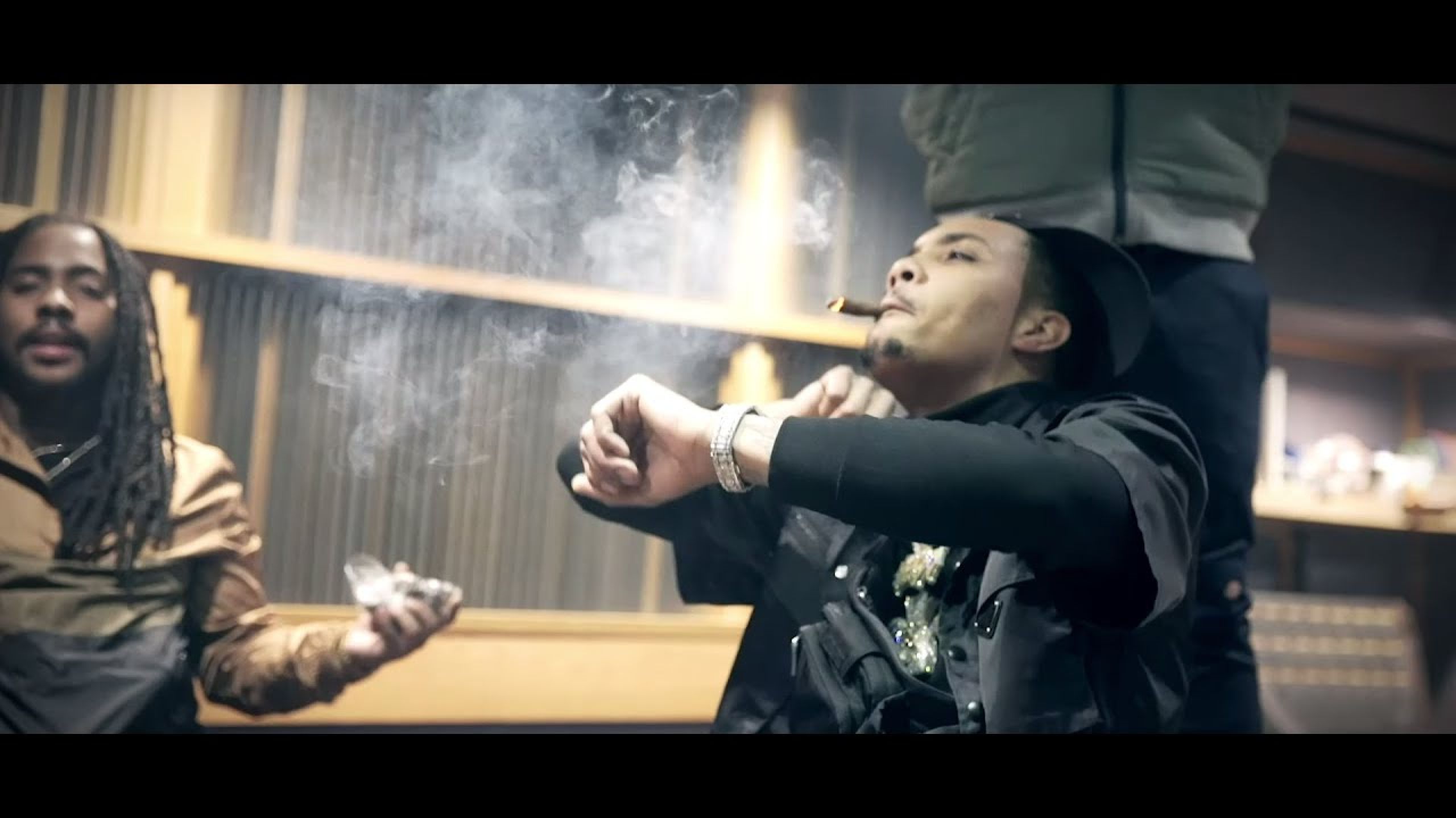 Canada Goose Black Carson Down Parka of G Herbo in the music video G Herbo ...