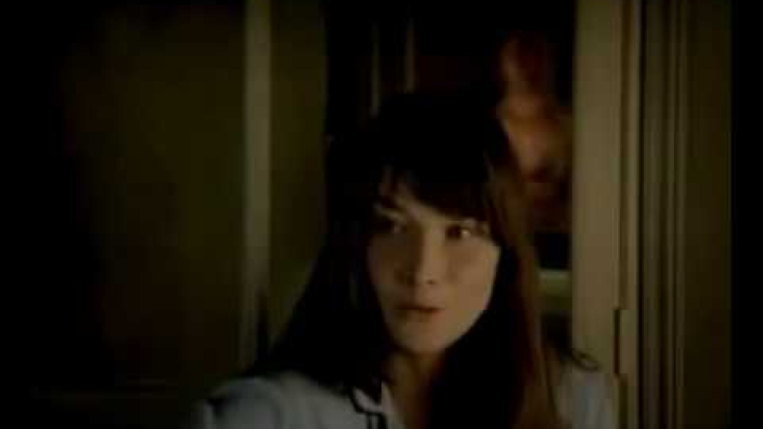 Carla Bruni - Quelqu'un m'a dit - [OFFICIAL VIDEO]