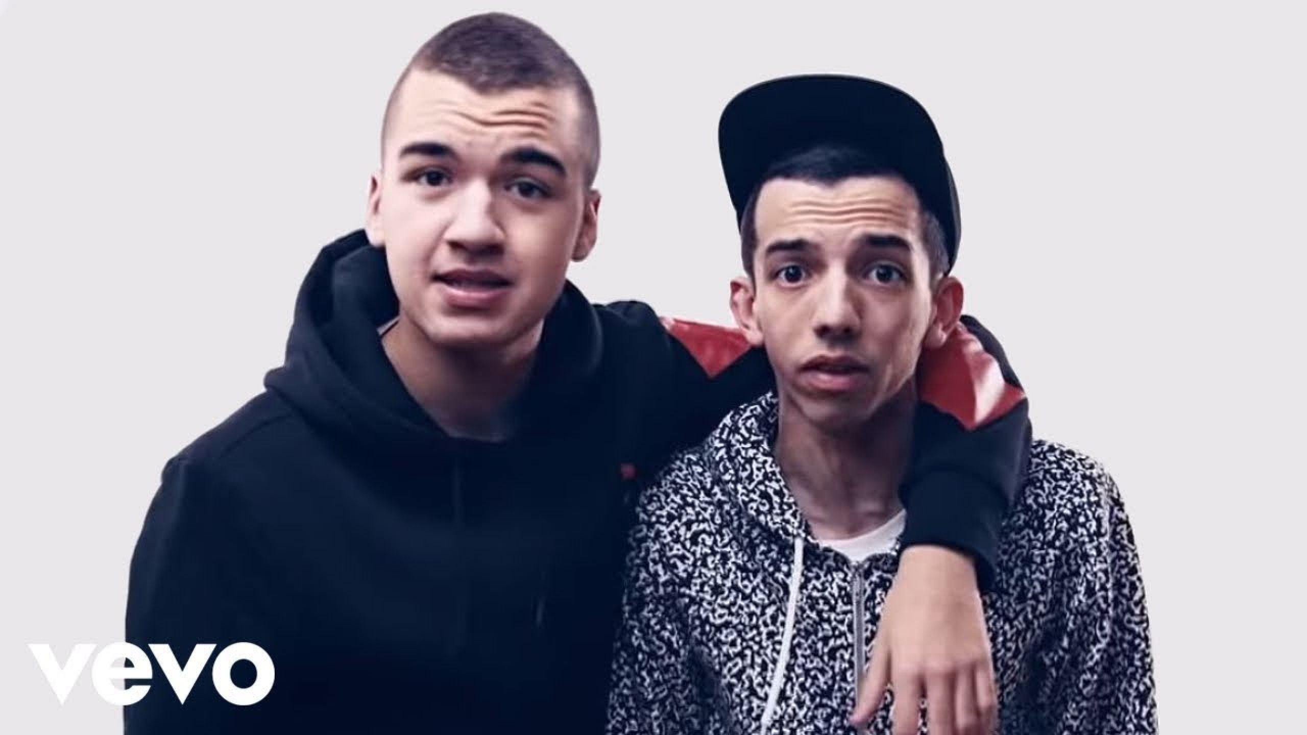 Bigflo &amp; Oli - Nous aussi : Vêtements, Mode, Marque, Look et Style