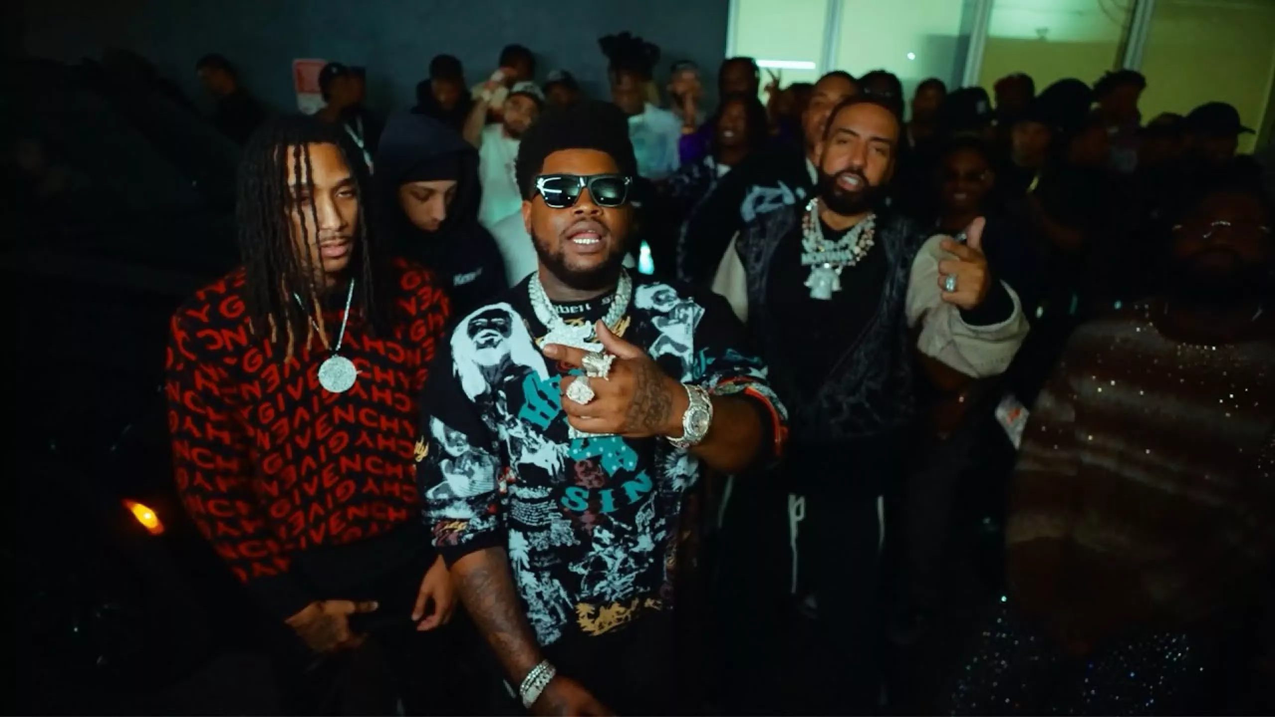 BossMan Dlow - Mo Chicken Ft. French Montana (Official Video)
