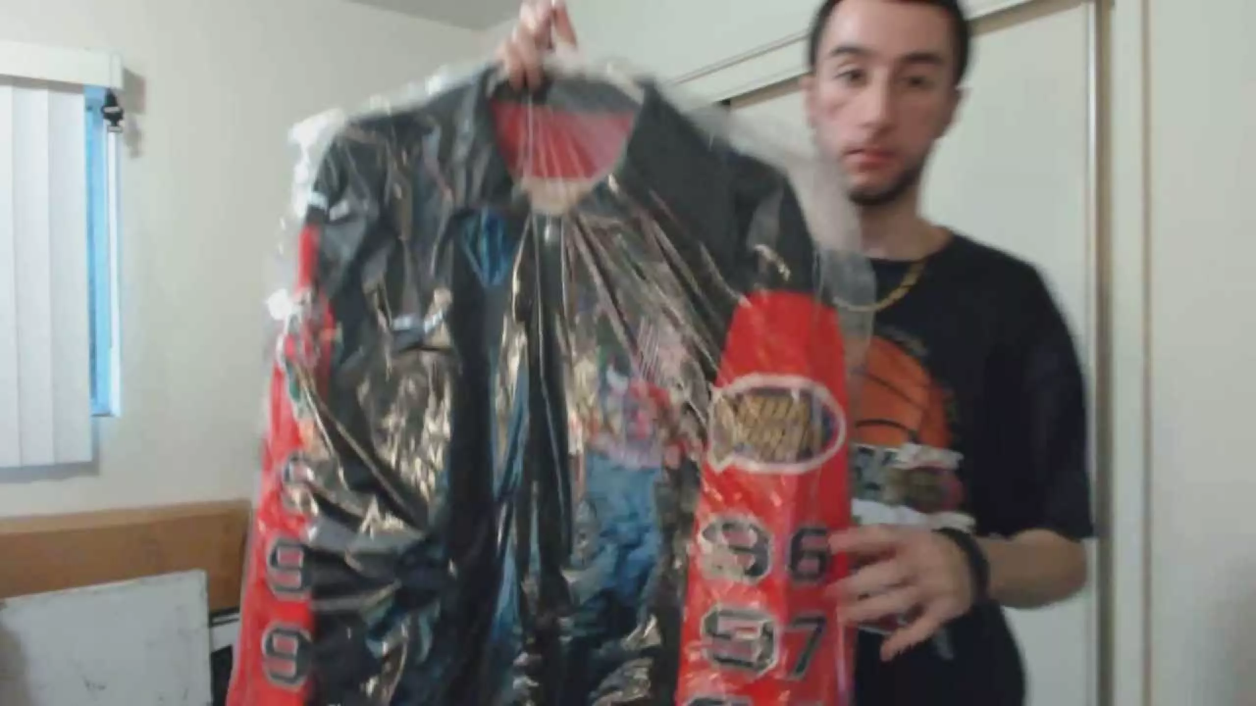 My ENTIRE Closet: VERY Rare M. Jordan/Chicago Bulls Jerseys, Shirts, Jackets & More (4/5) (1080p)