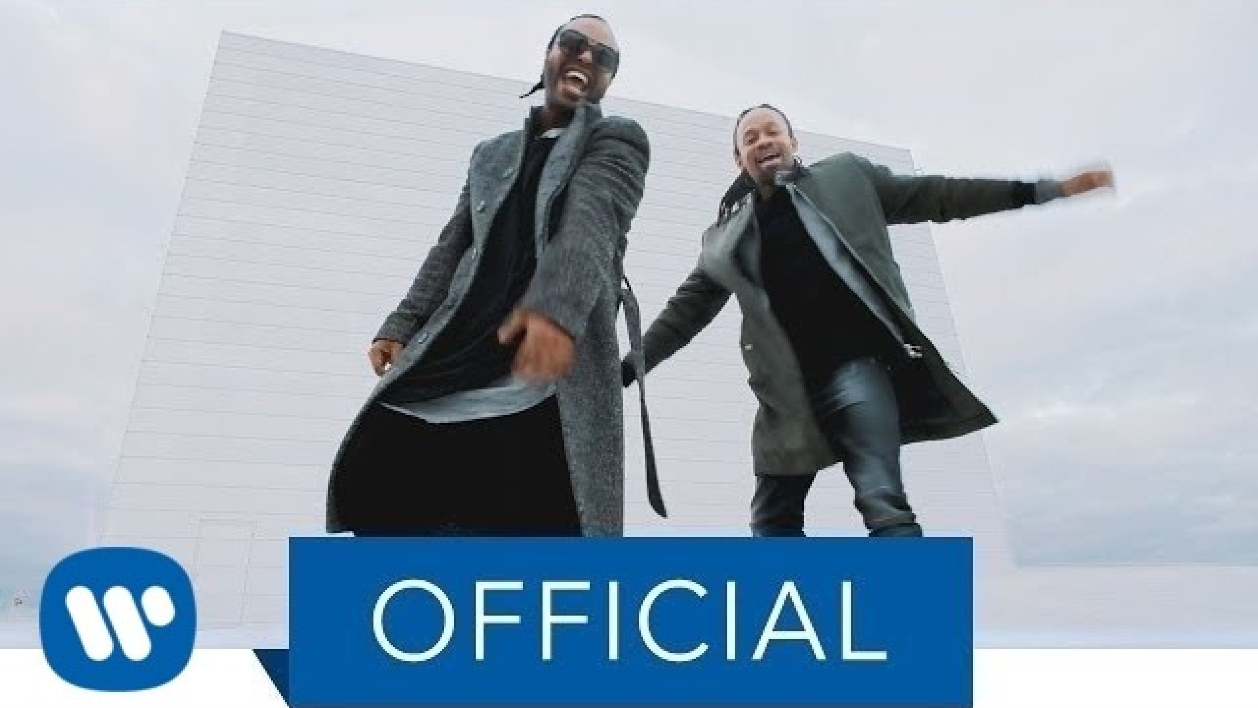 Don t worry madcon feat. Madcon норвежский дуэт. Nike Madcon. Madcon чб. Don't worry Madcon.