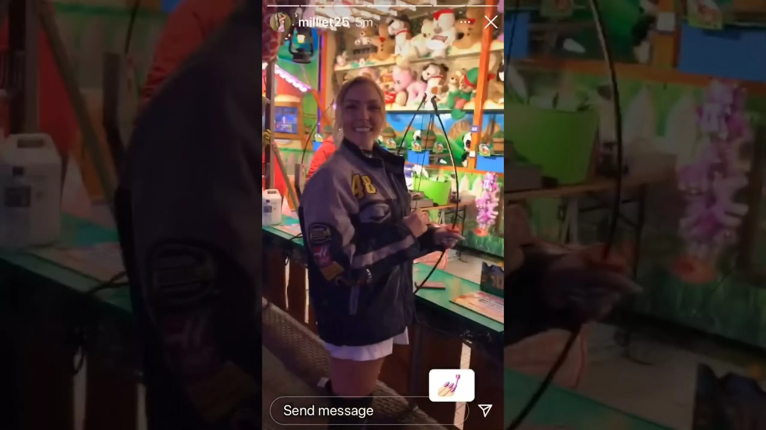 Jamie and MillieT go to winter wonderland