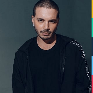 J Balvin: Clothes, Outfits, Brands, Style and Looks | Spotern