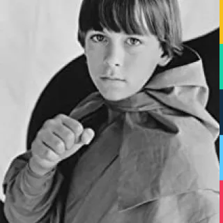 Max Elliott Slade: Clothes, Outfits, Brands, Style and Looks | Spotern