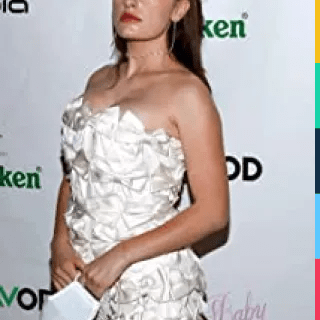 Rachel Sennott: Clothes, Outfits, Brands, Style and Looks | Spotern