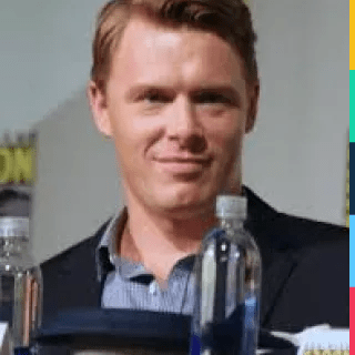 Diego Klattenhoff: Clothes, Outfits, Brands, Style and Looks | Spotern