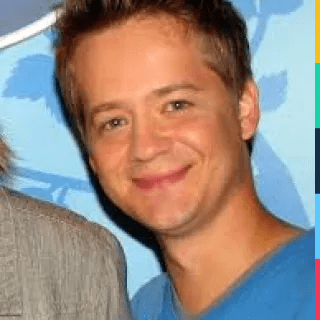 Jason Earles: Clothes, Outfits, Brands, Style and Looks Spotern