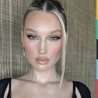 Meredith Duxbury: Clothes, Outfits, Brands, Style and Looks | Spotern