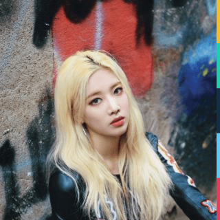 Kim Lip: Clothes, Outfits, Brands, Style and Looks | Spotern