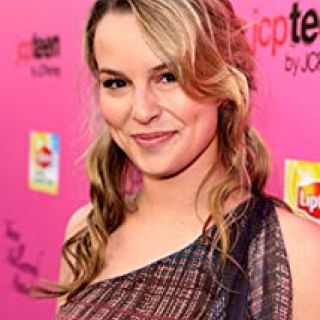 Bridgit Mendler Sex Videos - Bridgit Mendler: Clothes, Outfits, Brands, Style and Looks | Spotern