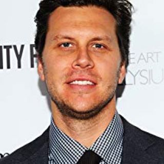 Hayes MacArthur: Clothes, Outfits, Brands, Style and Looks | Spotern