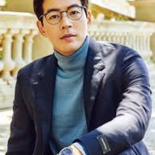 Lee Sang-yoon: Clothes, Outfits, Brands, Style and Looks | Spotern