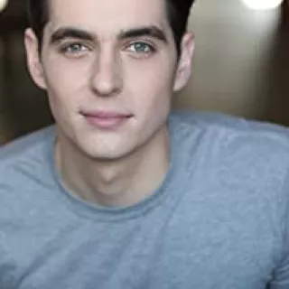 Kyle Selig: Clothes, Outfits, Brands, Style and Looks | Spotern